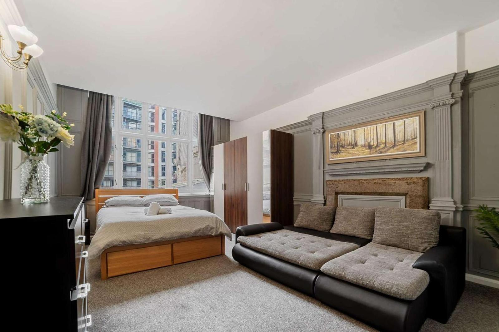Spacious City Centre Apartment W/ Free Valet Parking Leicester Exterior photo